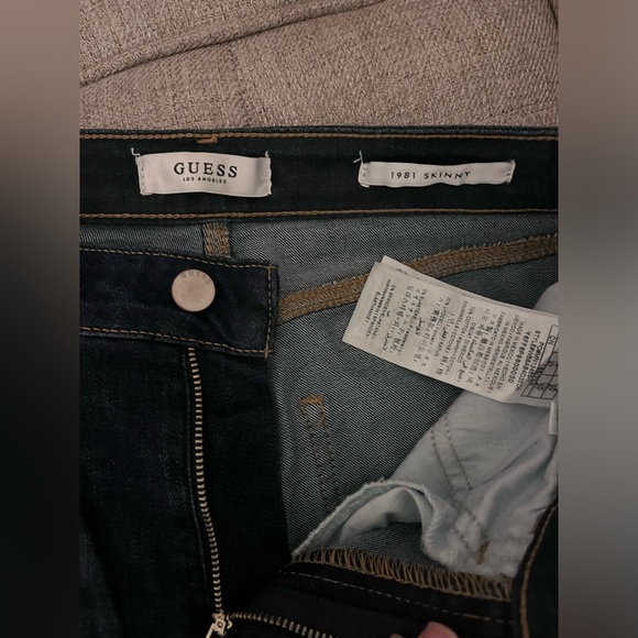 Guess jeans , size 27, new - Picture 3 of 5